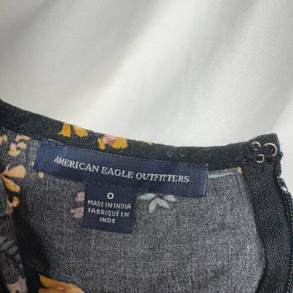 American eagle black floral lace up - Picture 4 of 5